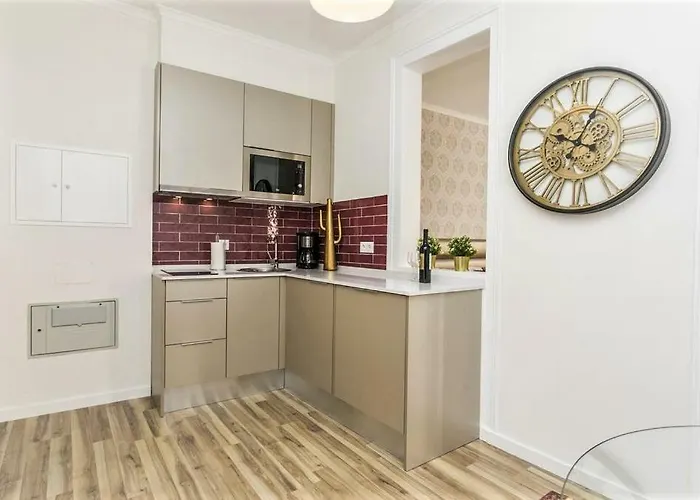 N1 Center Romance شقة