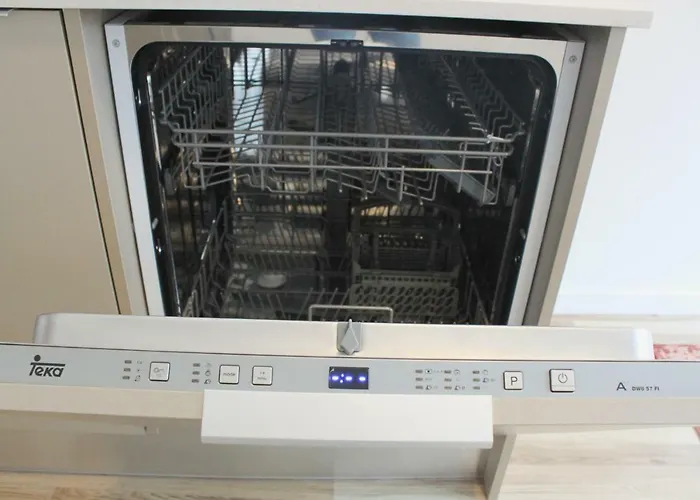 N1 Center Romance Lisboa