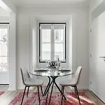 Apartman N1 Center Romance Exterior Maintenance To Be Completed By Mid-march Lisboa