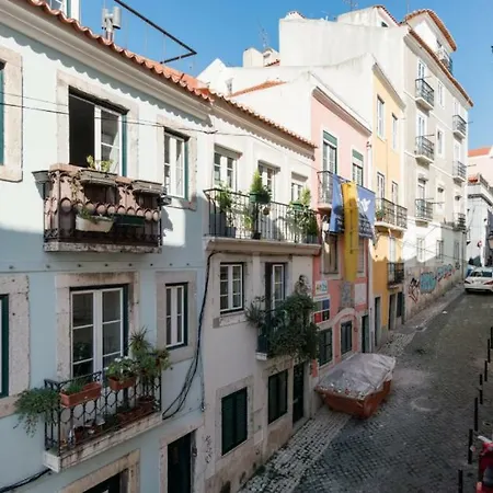 N1 Center Romance Apartman Lisboa